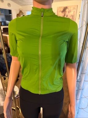 Zip-Front Short Sleeve Jersey in Vibrant Green